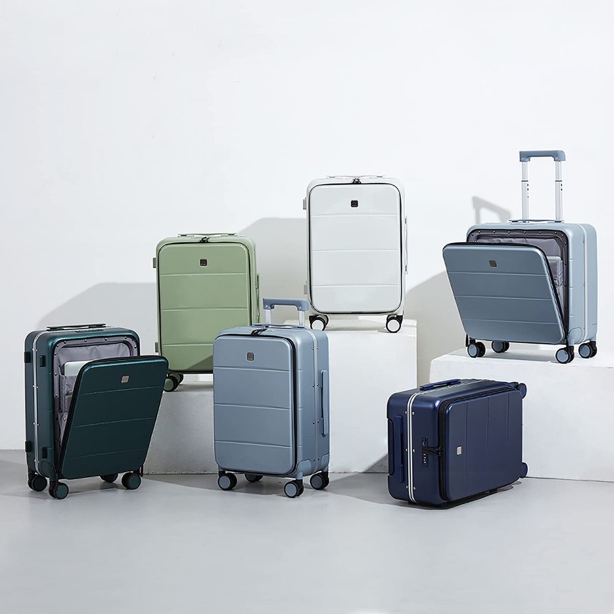 Smoke White 20 Inch Hard Shell Carry On Luggage U52873