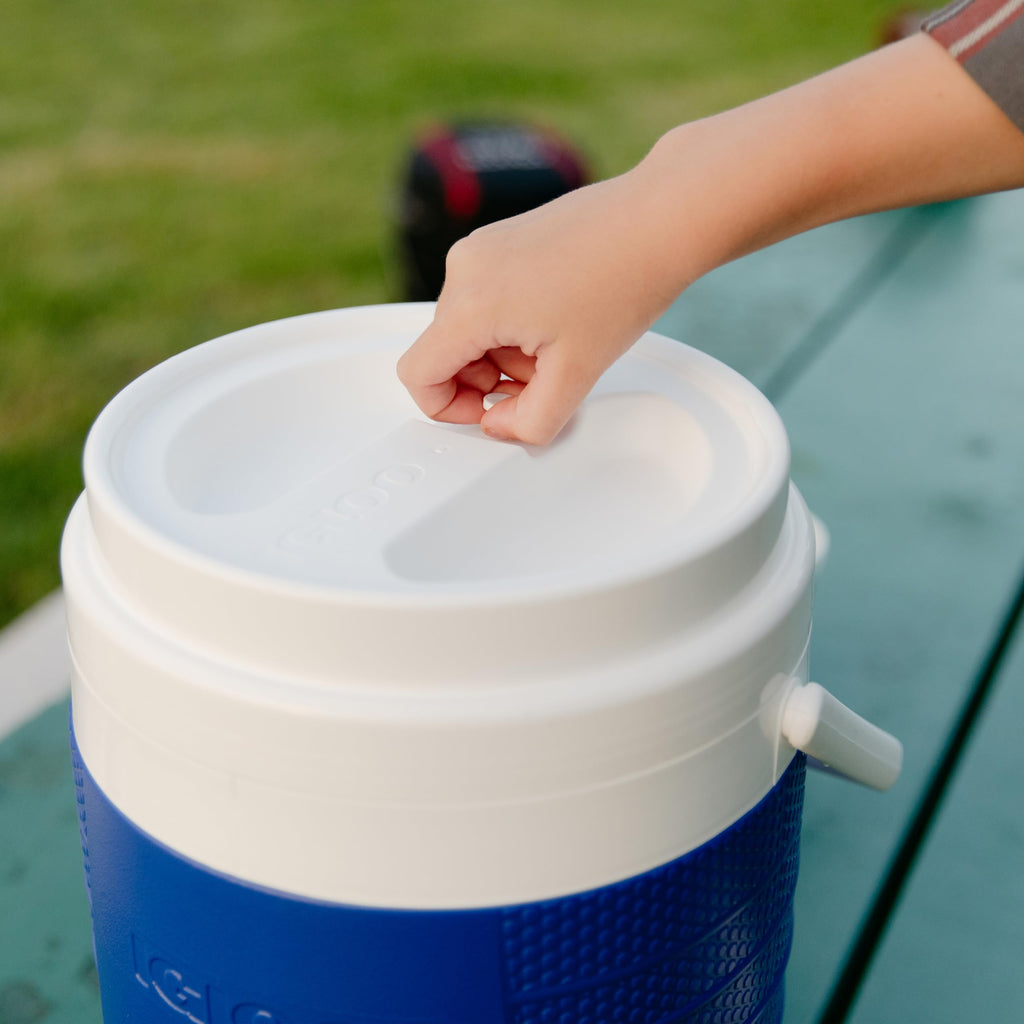2 Gallon Insulated Portable Beverage Dispenser O861