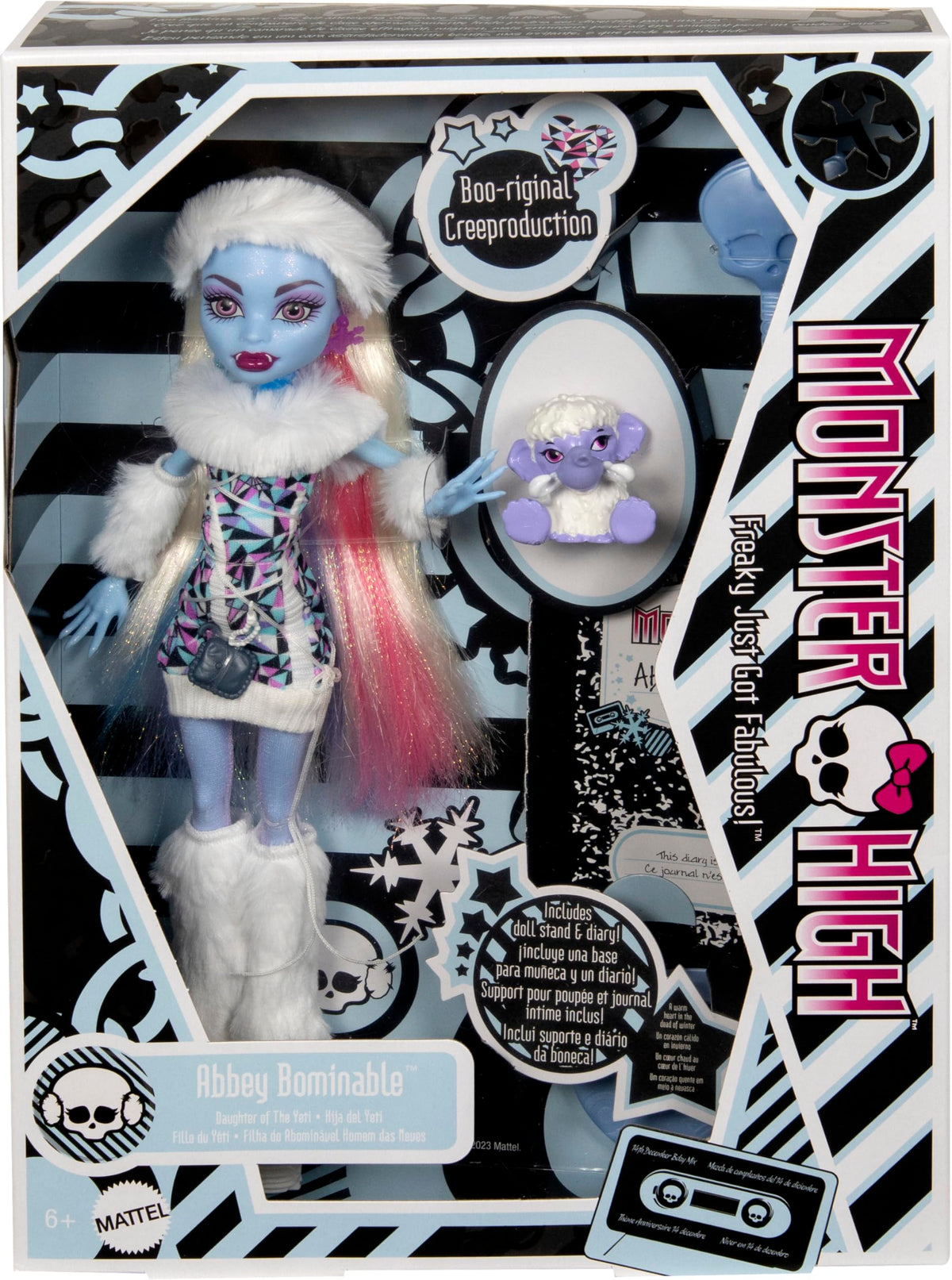 Monster High Doll with Doll Stand, Diary & Pet Y29139